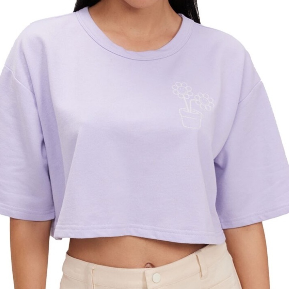 Samii Ryan Lavender Smiley Crop Tee NWT